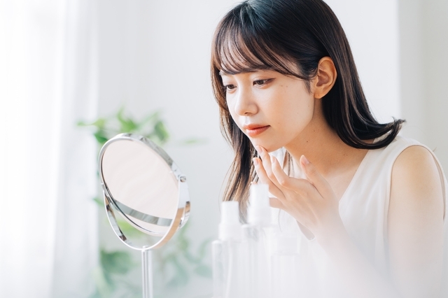 ニキビ跡・赤み・クレーター