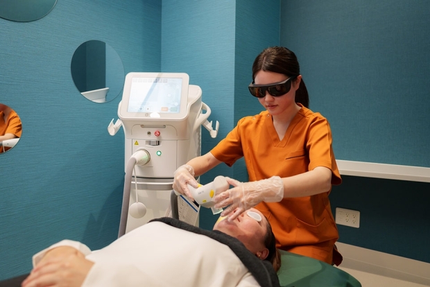 皮膚科専門医による 美容医療・自費診療